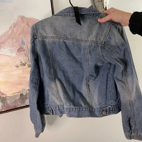 Vintage "worn" Denim Jacket - Picture 2 of 3